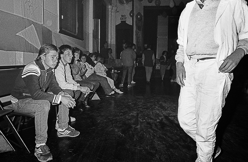 Life in an Inner Melbourne Housing Estate, 1986: Australia : Richard Moore : Journalist : Photographer :